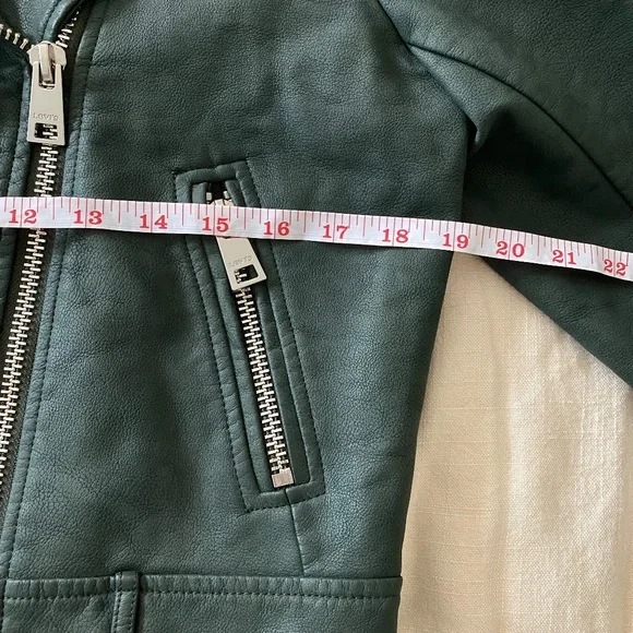 Levi's Sherpa-Trimmed Faux-Leather Moto Jacket MEDIUM - Picture 8 of 10